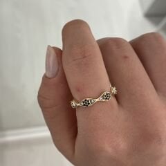 Lily taşlı yüzük