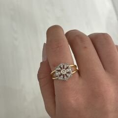 Aria taşlı yüzük