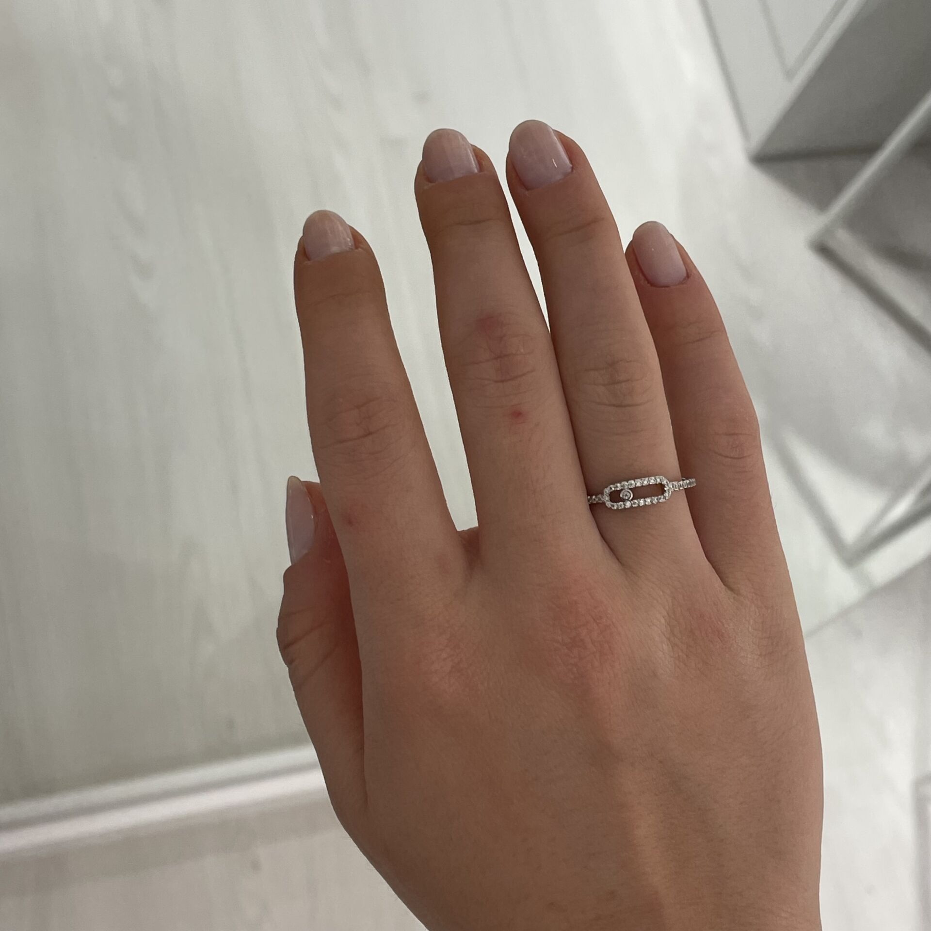 Amelia taşlı yüzük