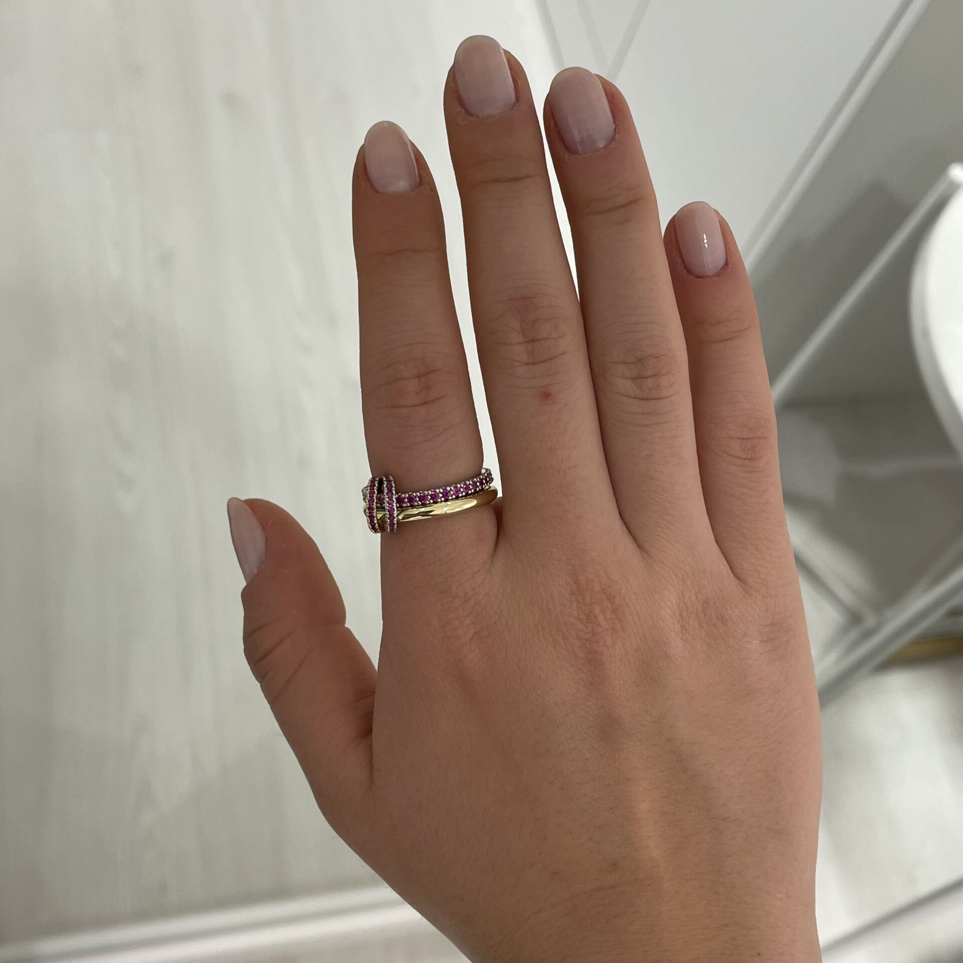 Ariana taşlı yüzük