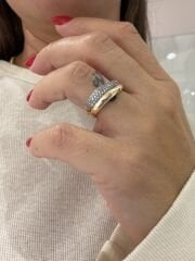 Luciana Taşlı Yüzük