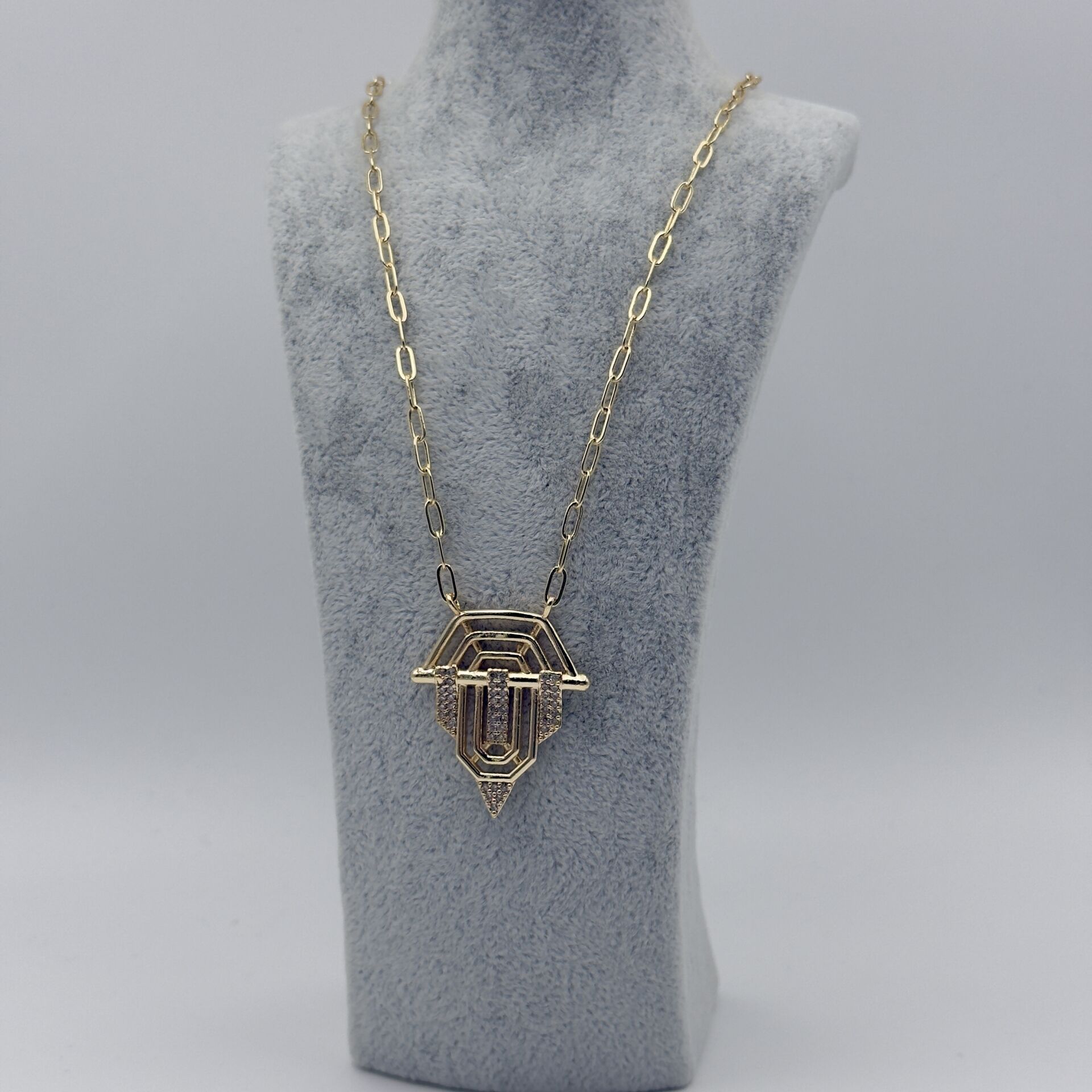 Ambra Rose Rengi Şövalye Kolye