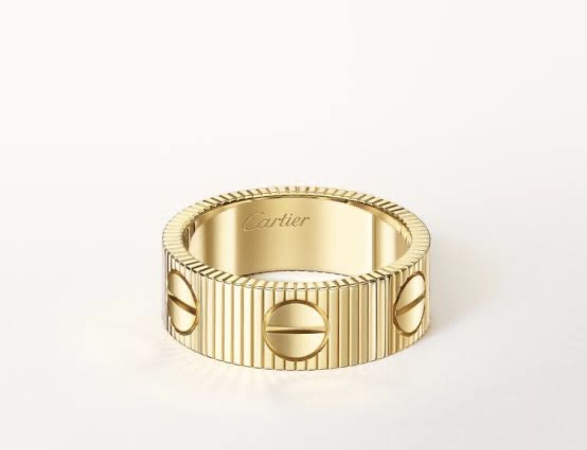 Carti Love Gold Yüzük( size 9)yazılı