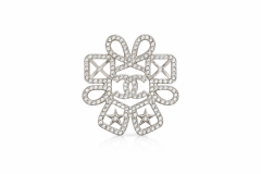 Chanel Taşlı Broş