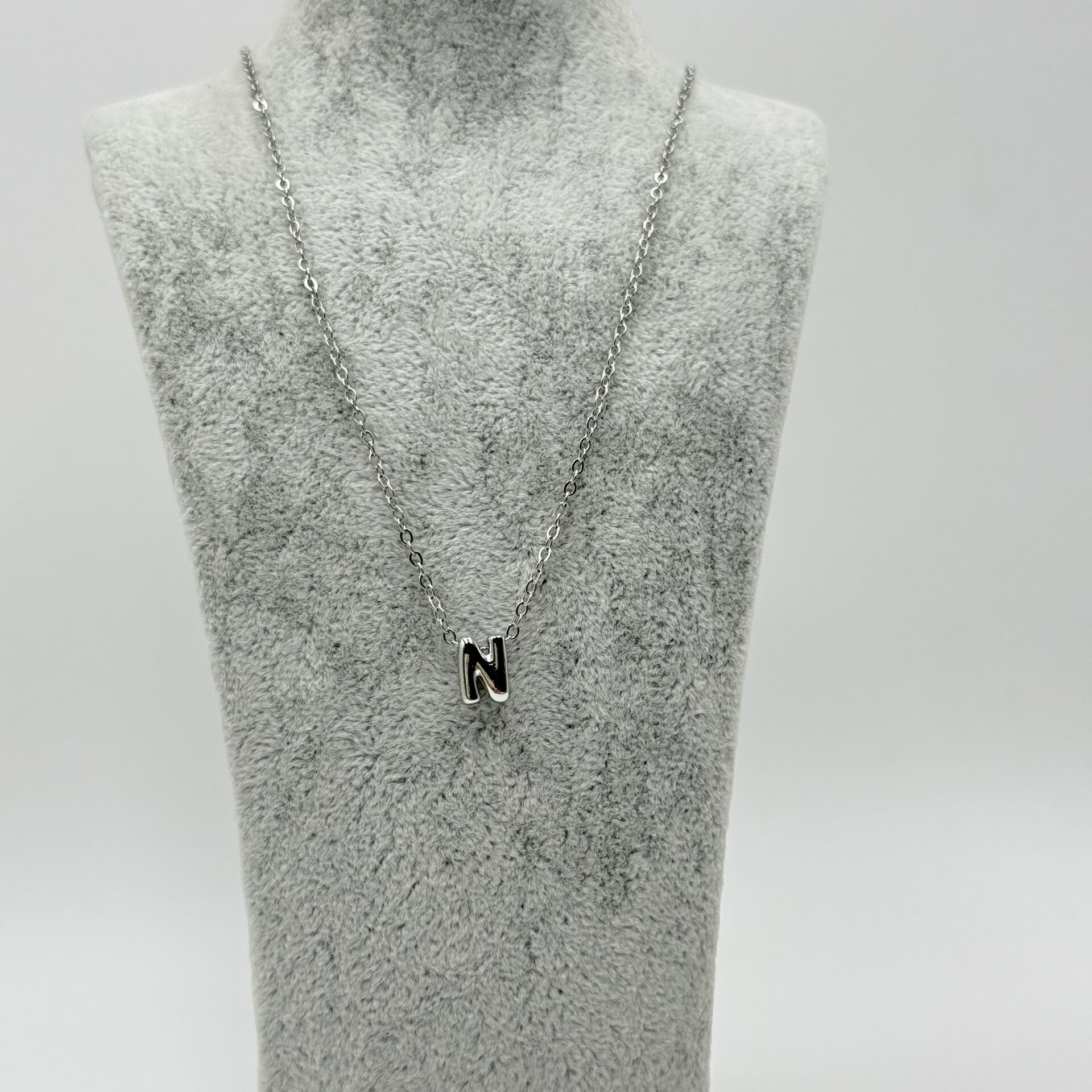 N harfli mini boy kolye