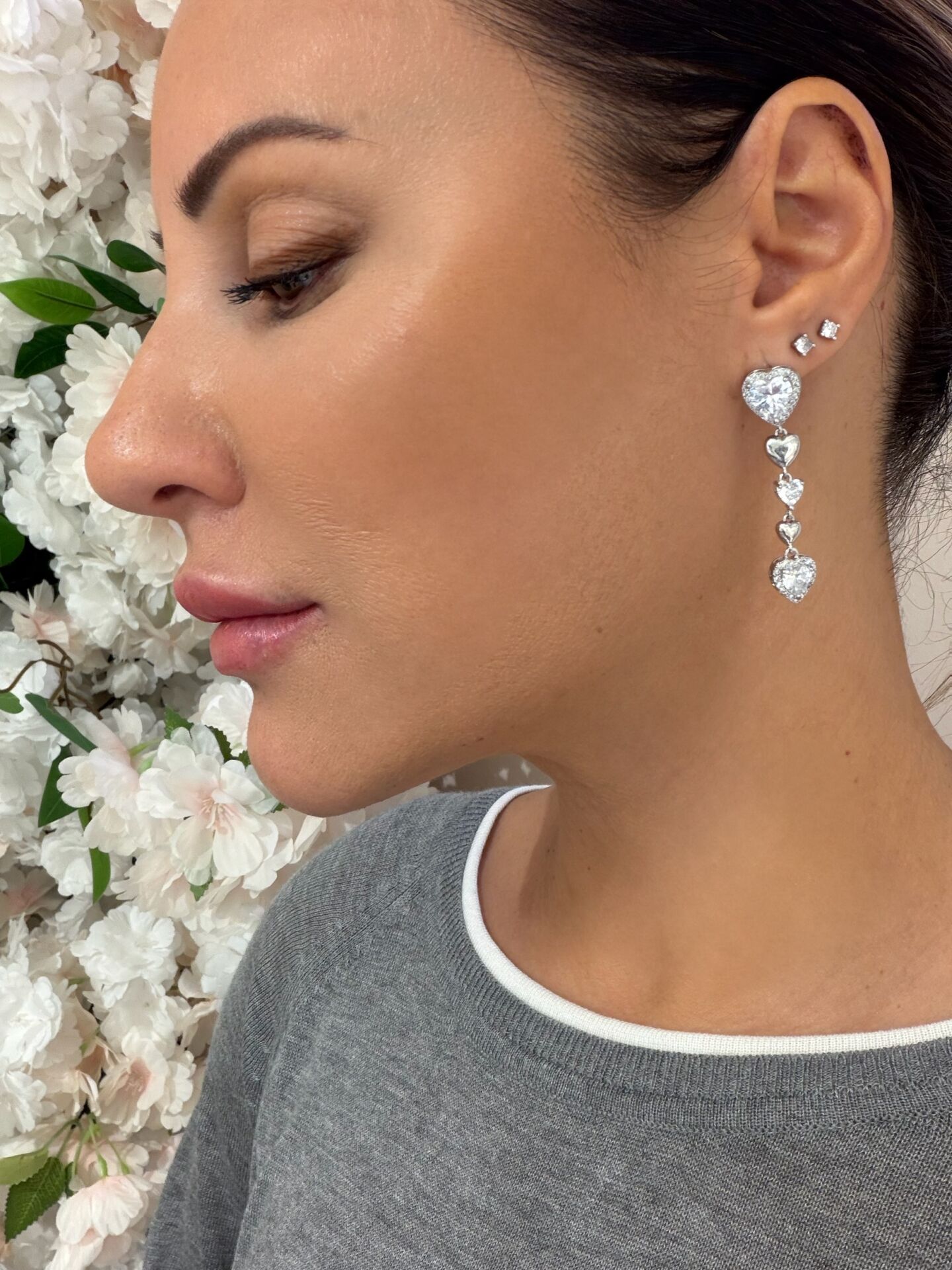 Elegant Serisi Kalpli Küpe