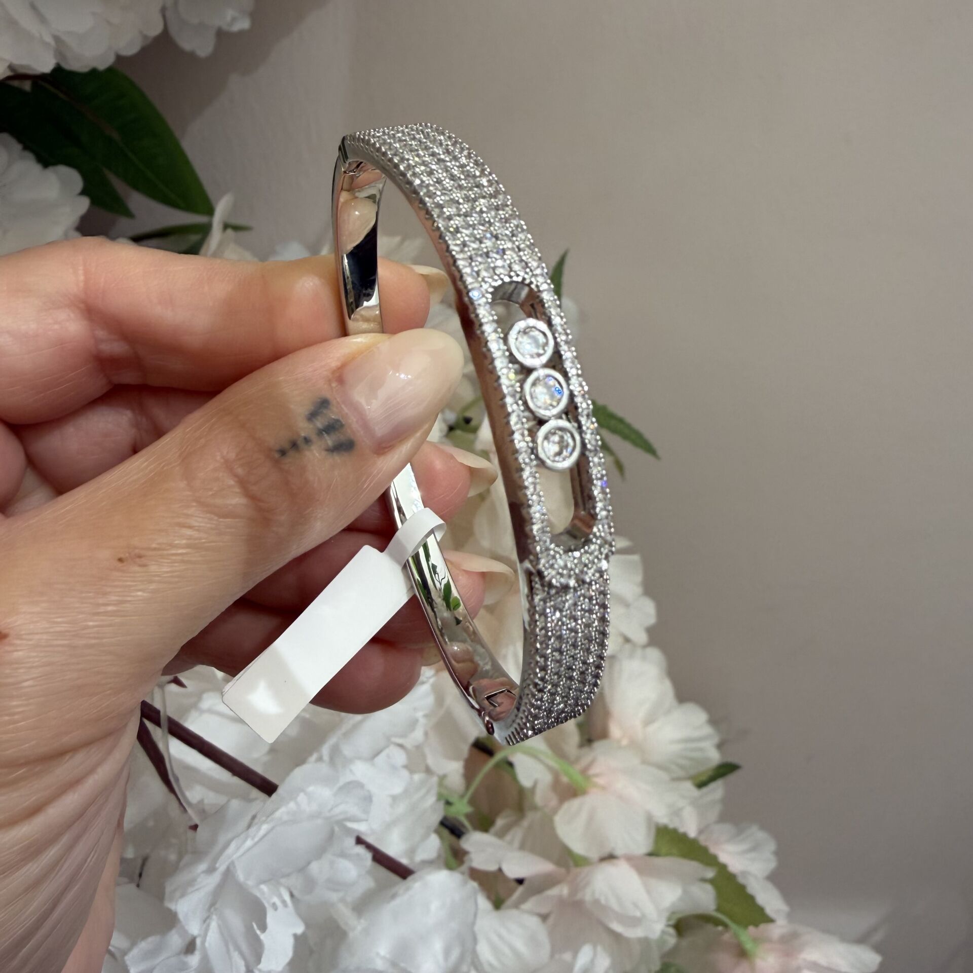 Messi Gümüş Rengi Kelepçe Bileklik