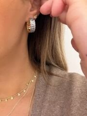 Lüana Sıralı Taşlı Halka Küpe