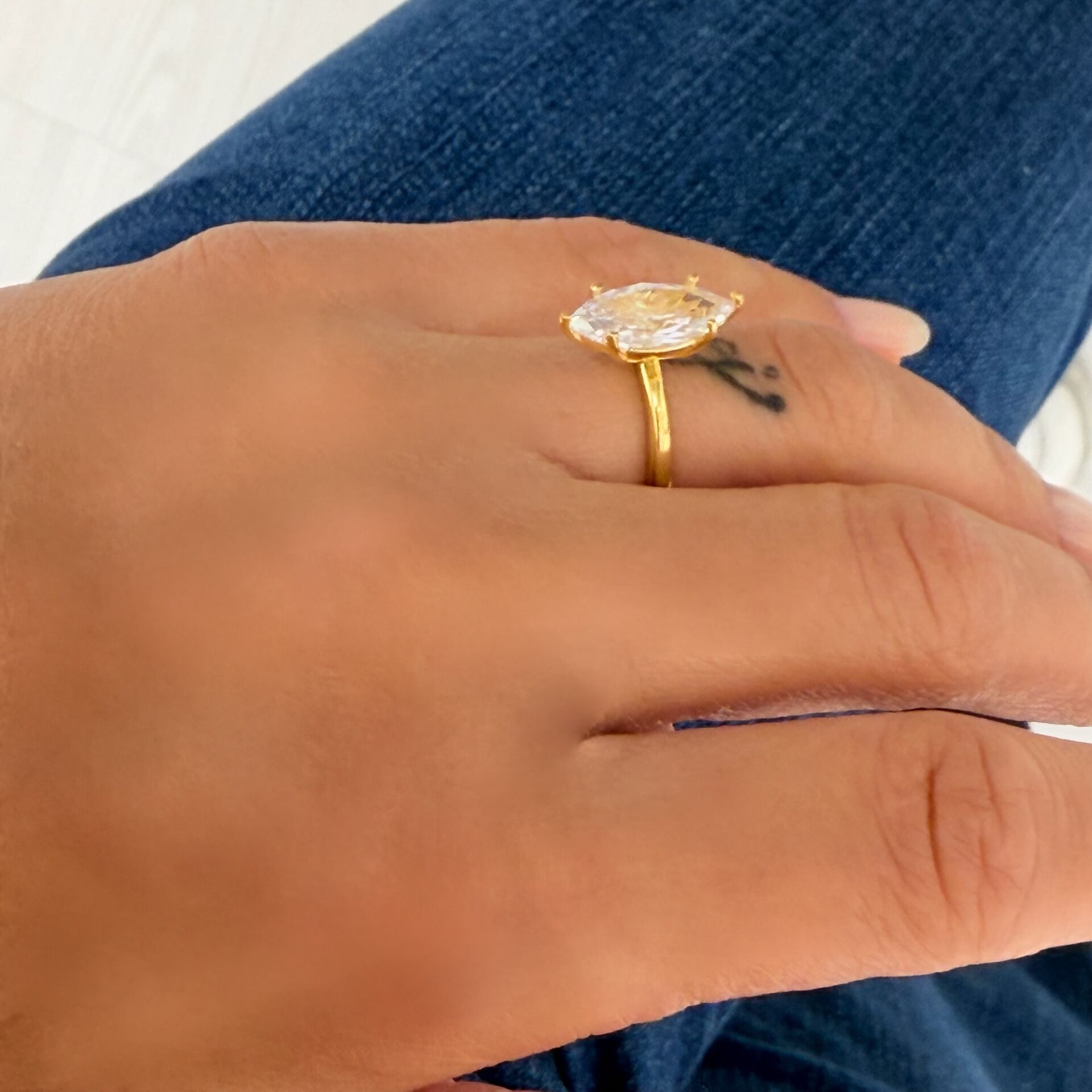 Markiz kesim tek taş goldyüzük