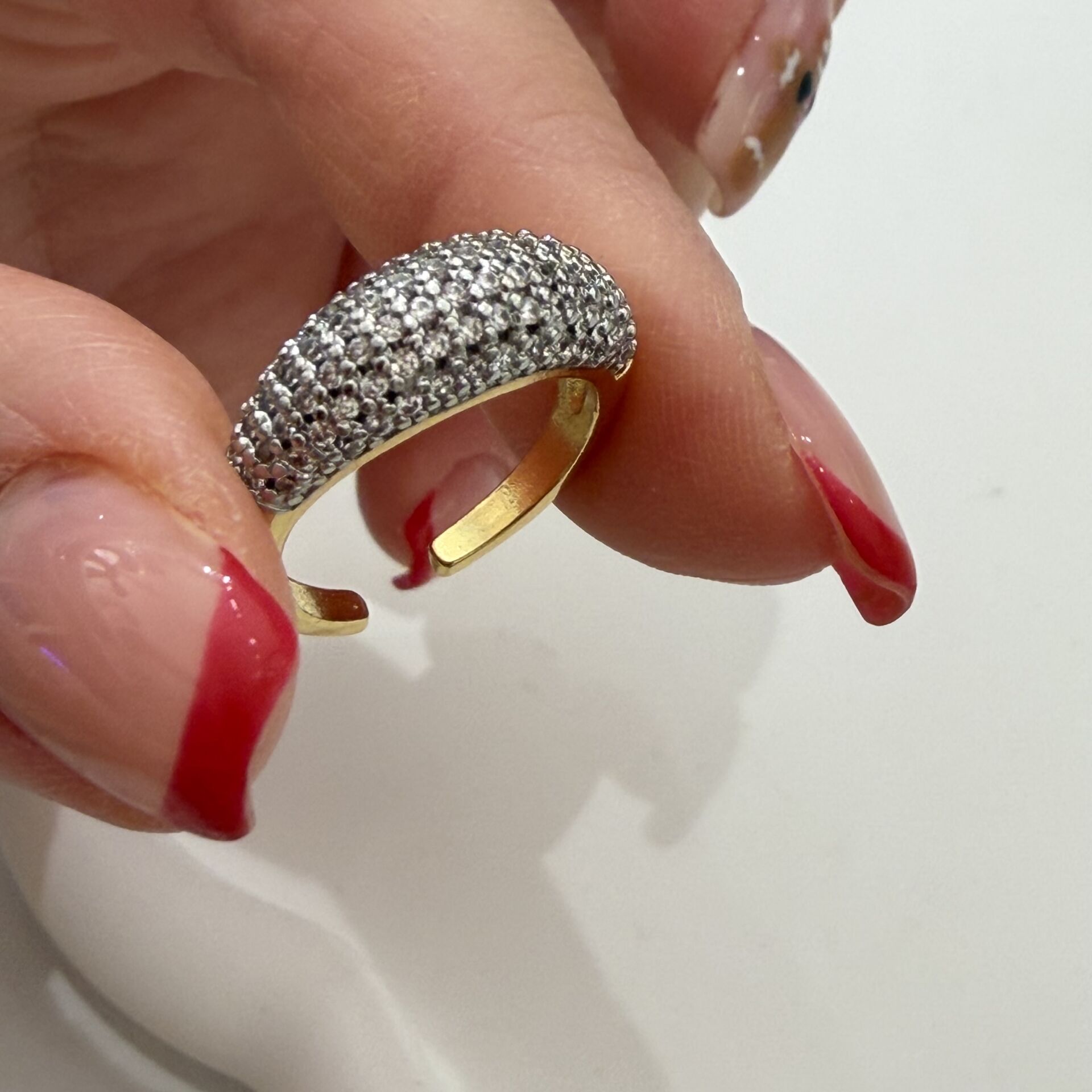 Taşlı serçe parmak yüzüğü