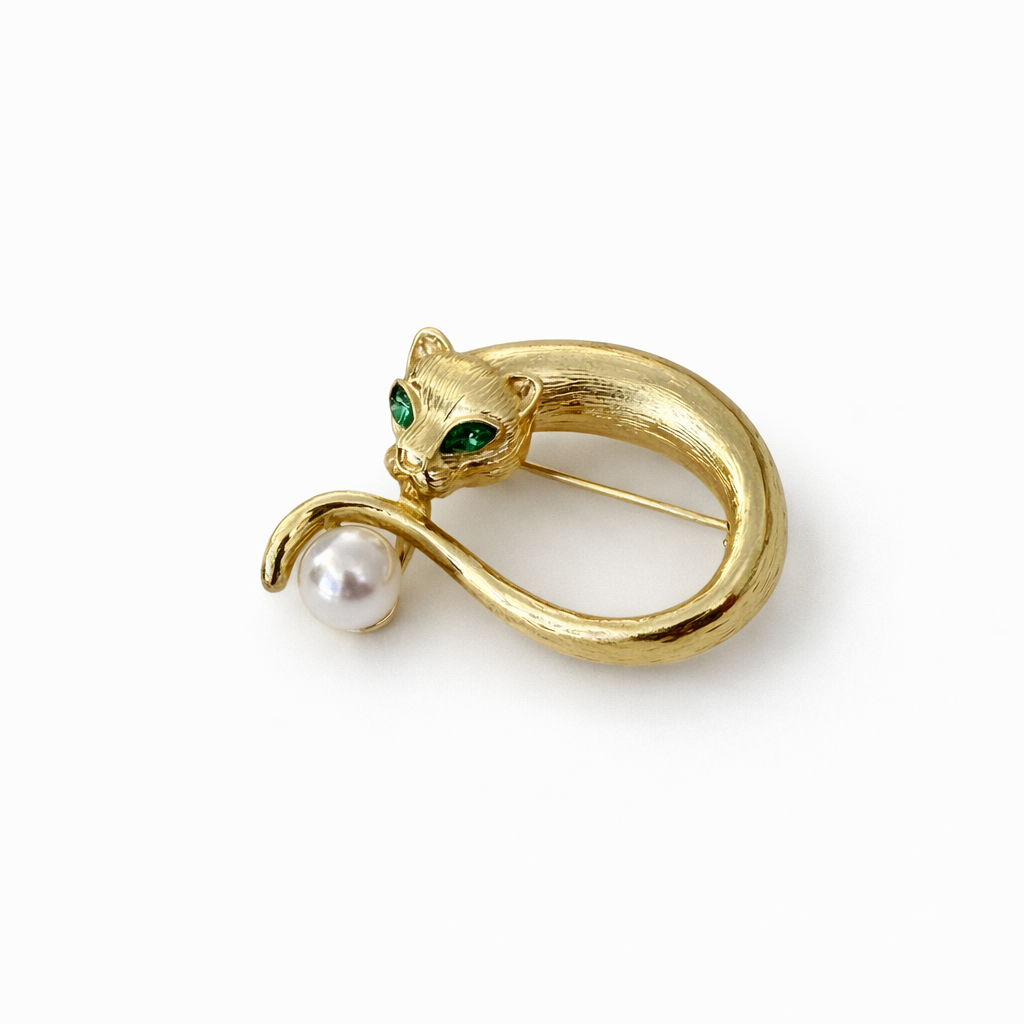 Kaplam İncili Broş