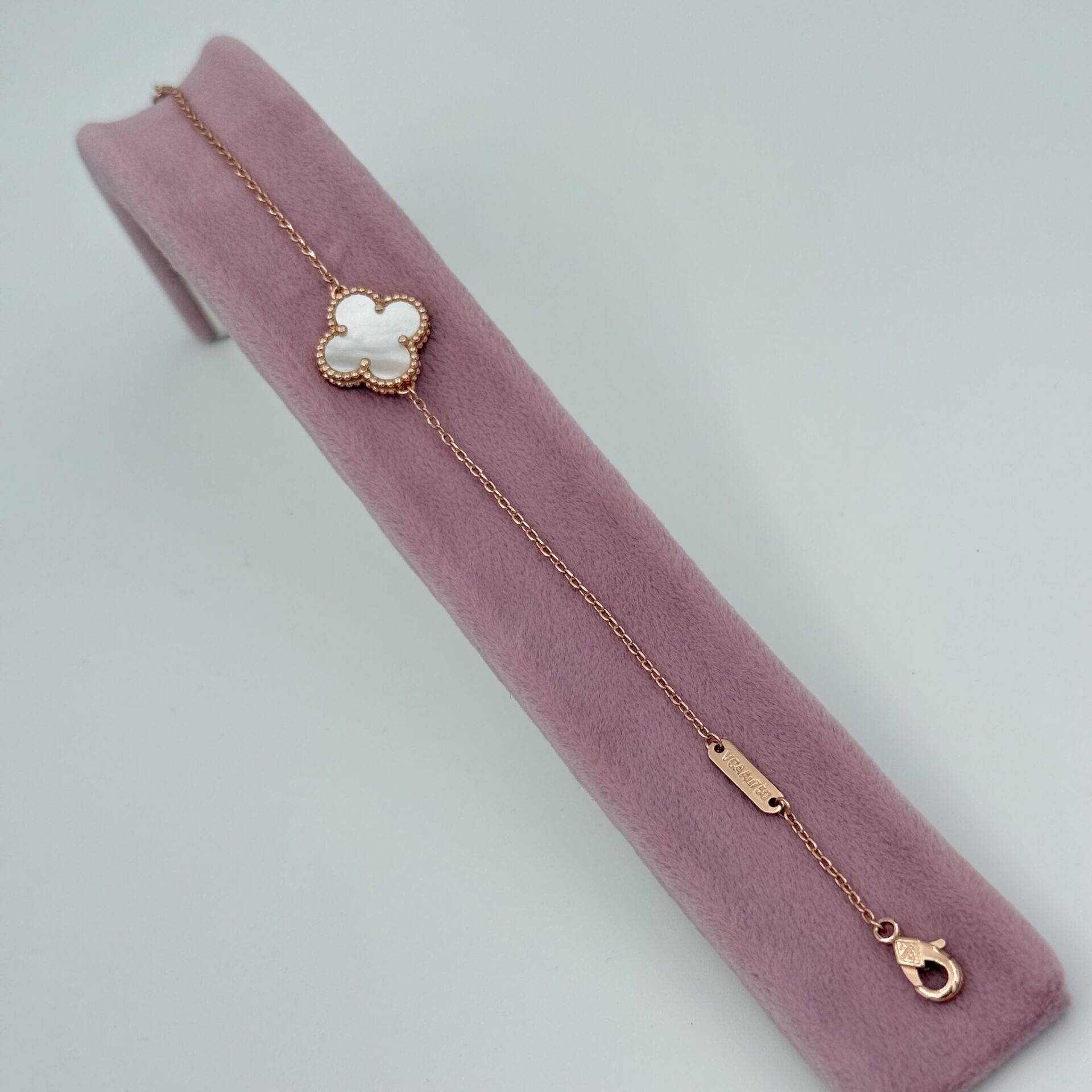 Yonca Bileklik Tekli Rose&Beyaz