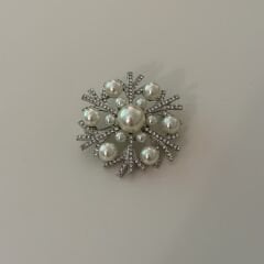 İncili Taşlı Kar Tanesi Broş