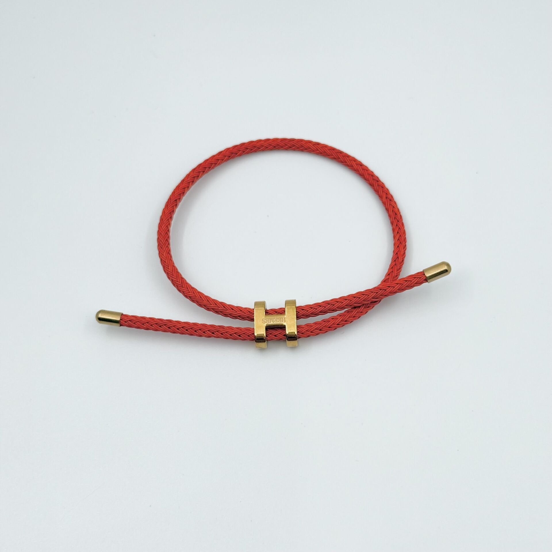 H Bileklik Kırmızı