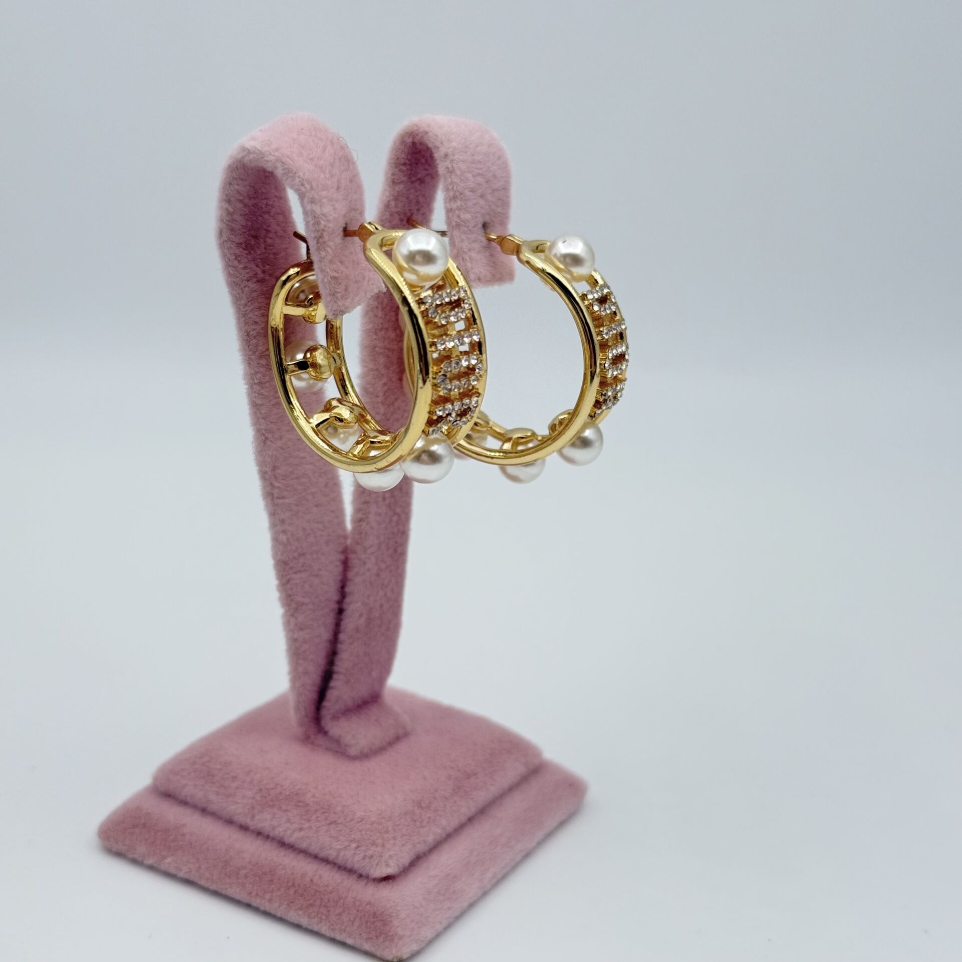 Dio Taşlı İncili Halka Küpe