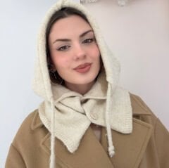 Krem Rengi Düğmeli Balaklava