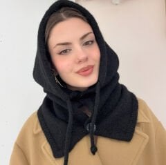 Siyah Düğmeli Balaklava