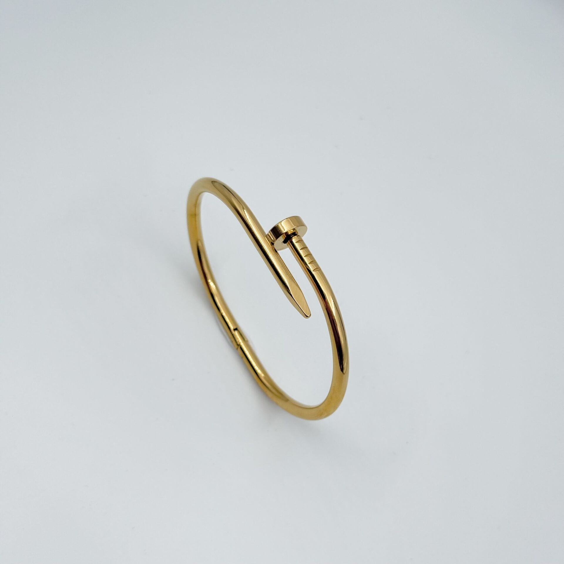 Carti Kalın Gold Çivi Bileklik