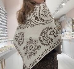 Kahverengi Beyaz Çift Taraflı Bohem Üçgen Şal