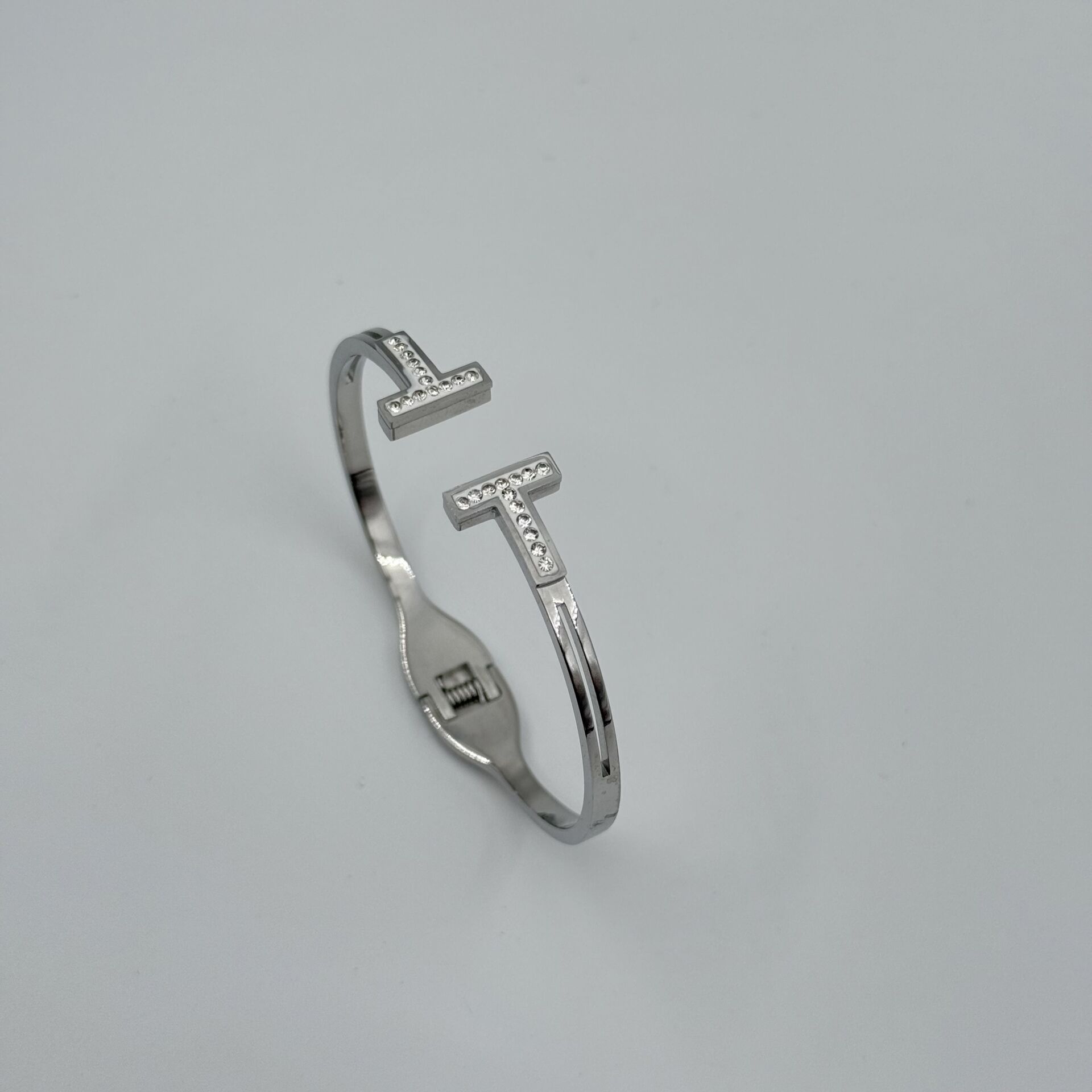 Tiff Gümüş Taşlı Kelepçe