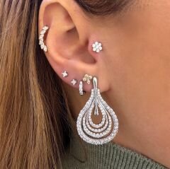 Margot Taşlı Gümüş Renk Küpe