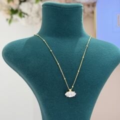 Markiz Kesim Topçuk Detaylı Gold Rengi Taşlı Kolye