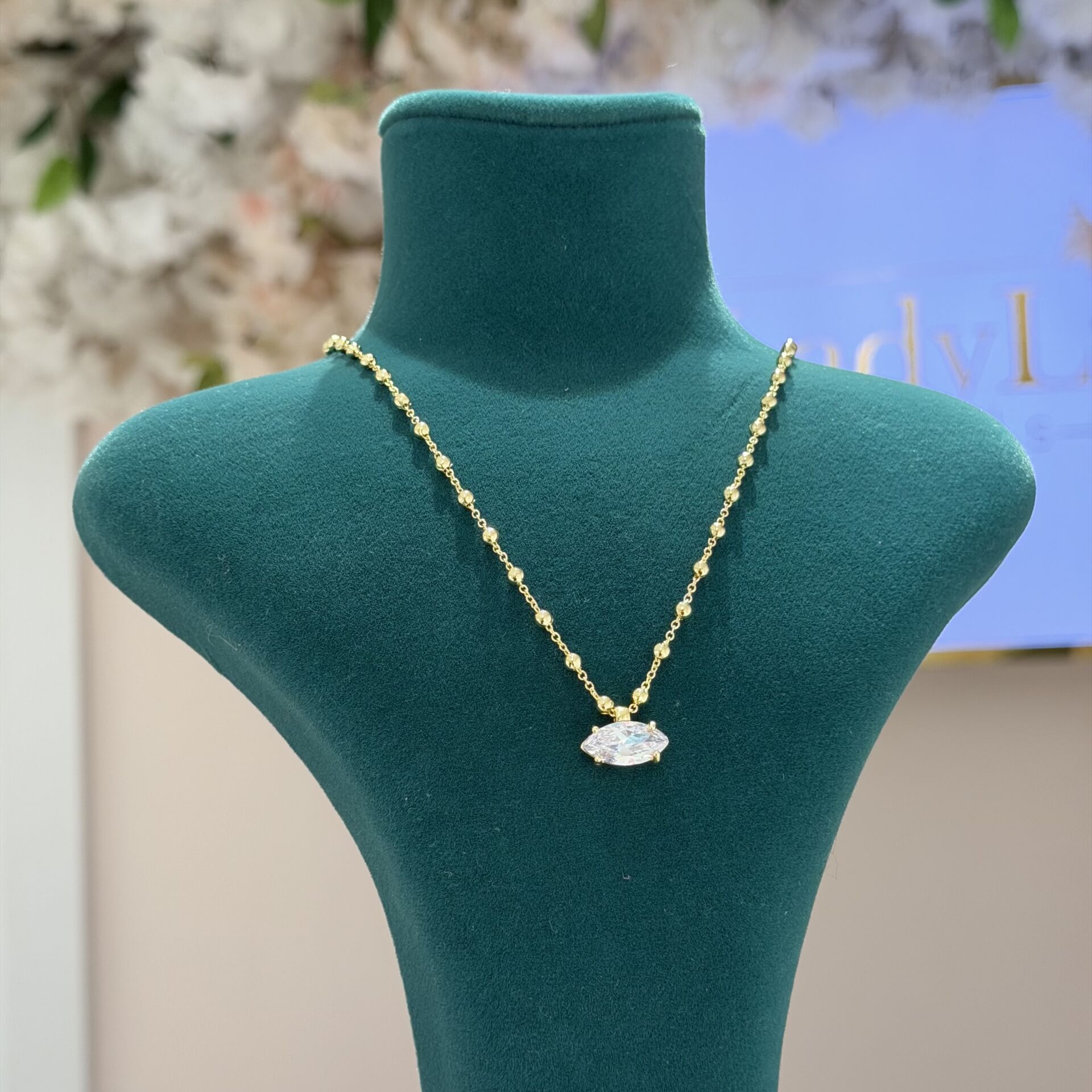 Markiz Kesim Full Topçuk Detaylı Gold Zincir Kolye