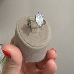 Markiz Taşlı Gümüş Rengi Elara Yüzük