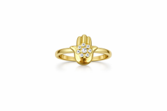 Fatma Anamızın Eli Yüzük