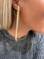Sante Sallantılı Gold Kıkırdak Küpe