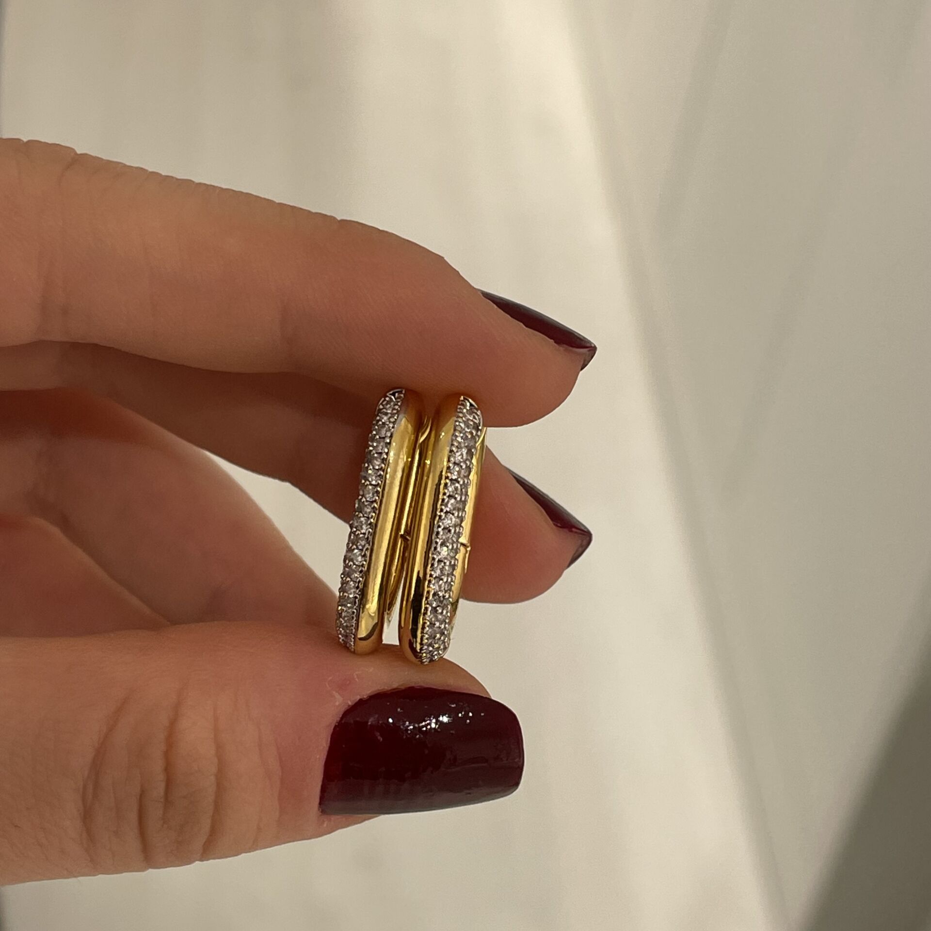 Caroline taşlı küpe