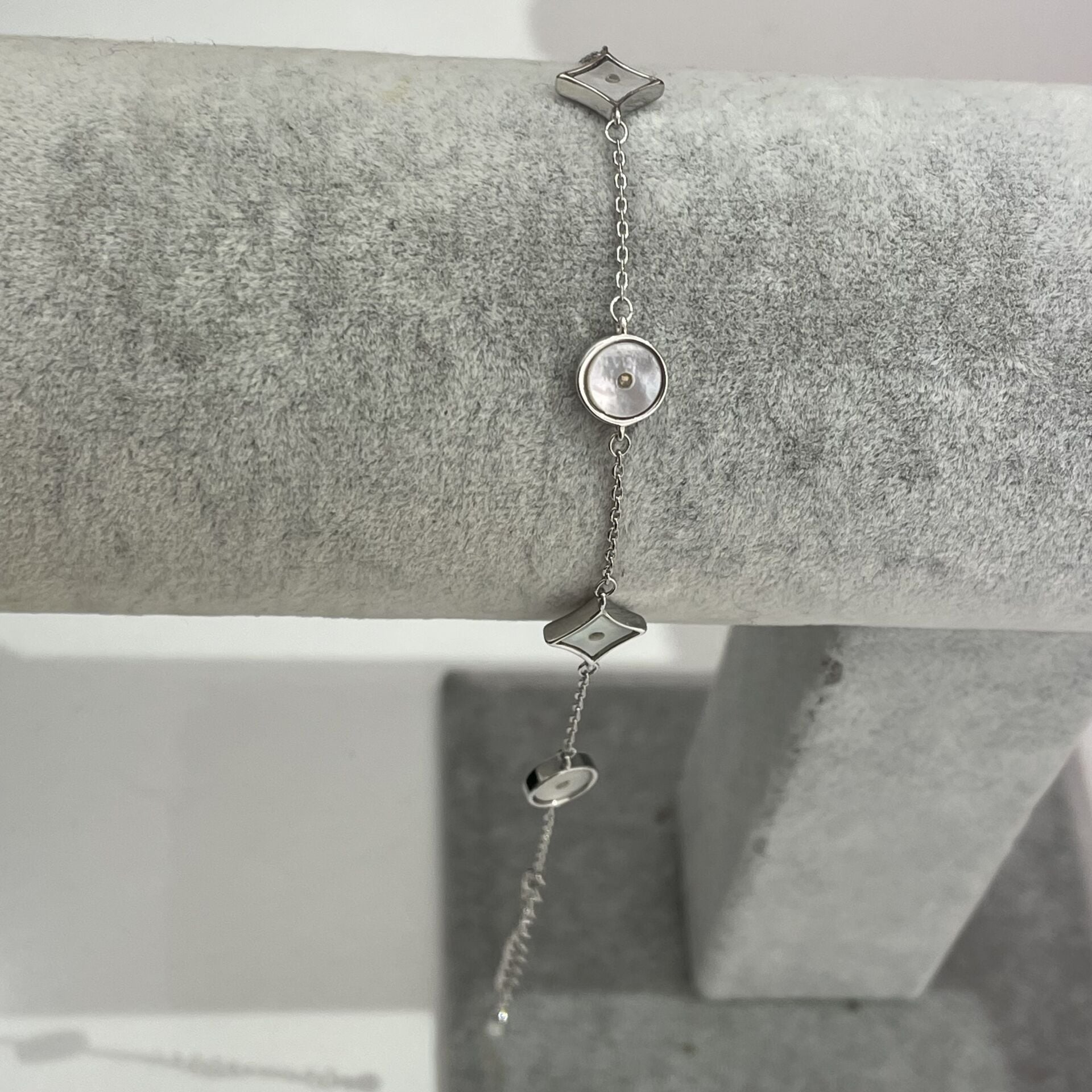 Eleonora taşlı bileklik